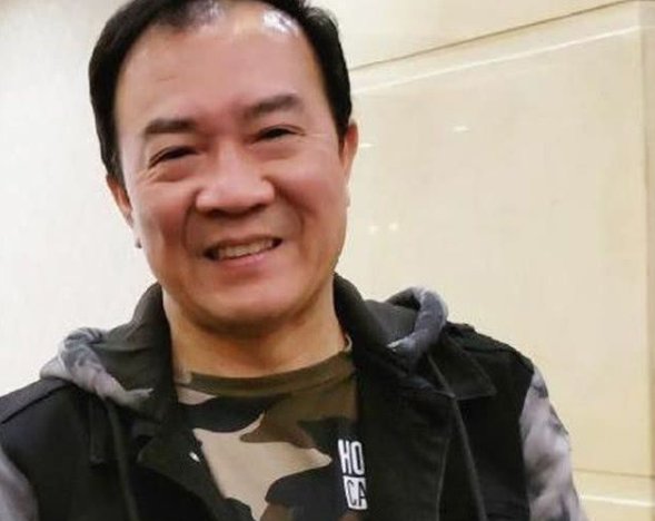 侯耀文的前妻袁茵,因为感情纠纷事业受阻,如今的她怎么样了呢?