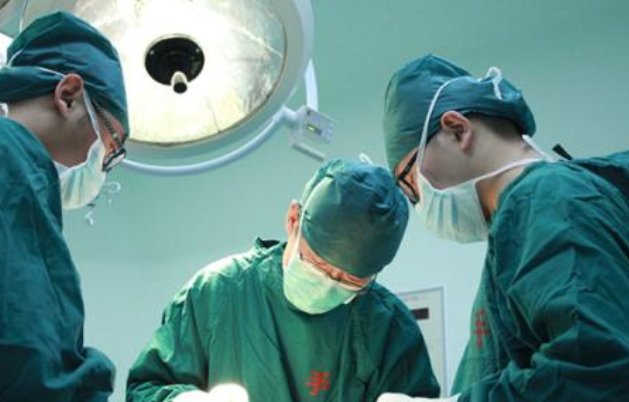 在国内比较有名的整形医生都有谁？