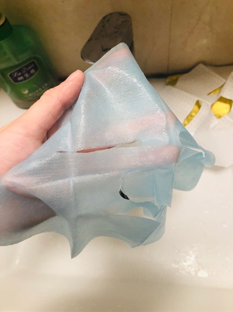 芮一面膜怎么样用后需要洗吗多少钱，亲自使用泰国ray面膜后评测(价格28元/10片)