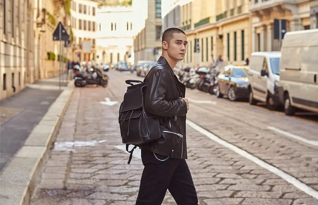 胡歌发文谈蒋劲夫,俞灏明力挺引争议,蒋劲夫案件被指不属实?