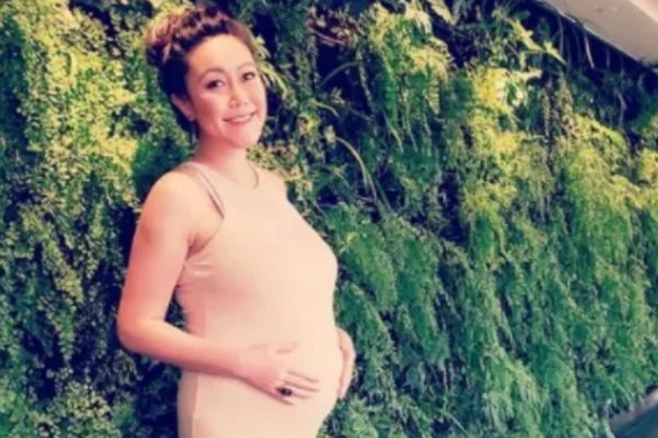 郭晶晶闺蜜去世18天后才下葬,这是怎么回事?