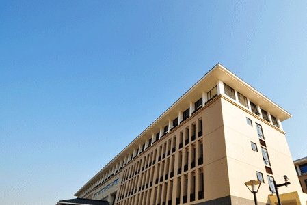 广东财经大学广州校区的详细地址是什么？