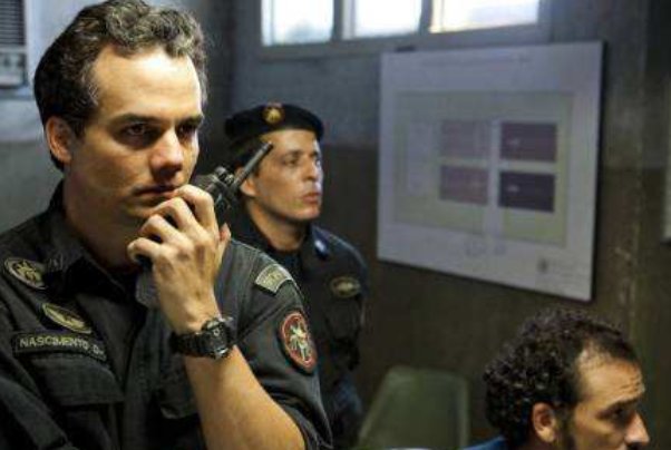 精英部队2和精英部队1有什么区别吗