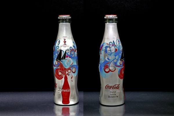 为什么同样是可乐,玻璃瓶装的比塑料瓶的更好喝?