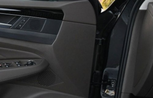 后挡风玻璃除雾怎么操作