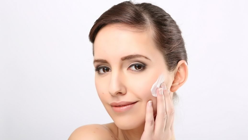 毛孔粗大怎么办怎么收缩毛孔？