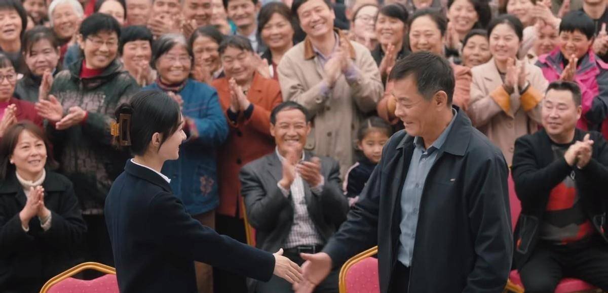 除了“人气女王”赵丽颖之外，《幸福到万家》中还有哪些看点呢？