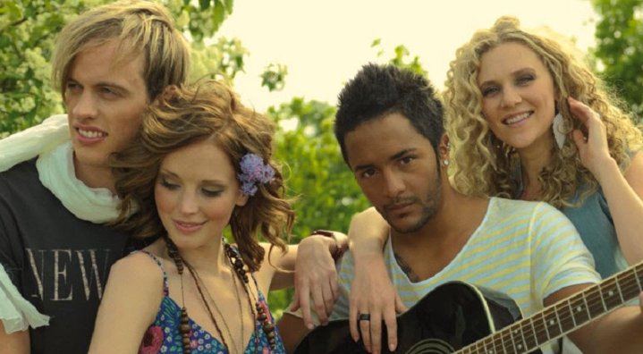 Lovestoned 的《Bye Bye Bye》歌词大意