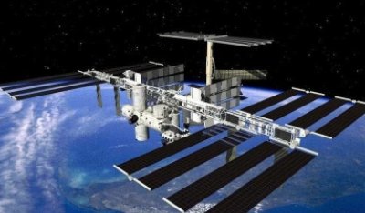 在空间站上一天能看到16次日出，那航天员是怎么睡觉的？