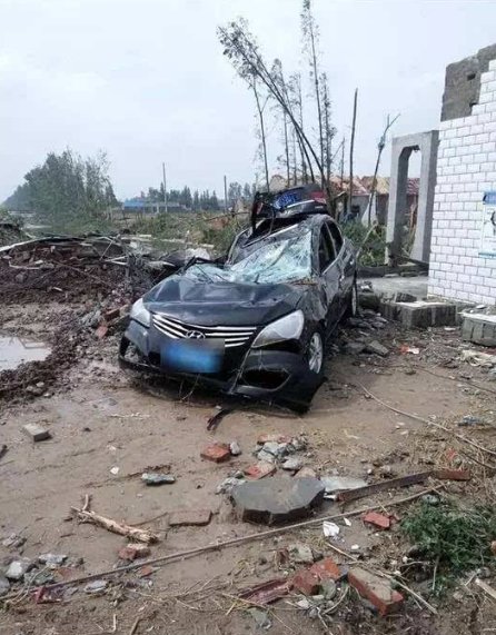 河北保定遭龙卷风袭击造成2人死亡，龙卷风的威力有多大？