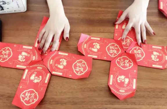 怎样用红包做灯笼?