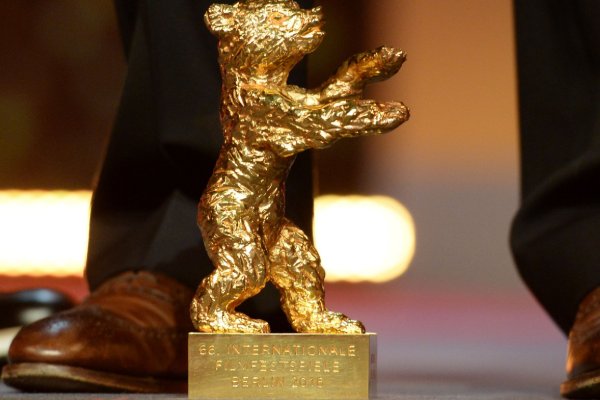 精英部队2和精英部队1有什么区别吗