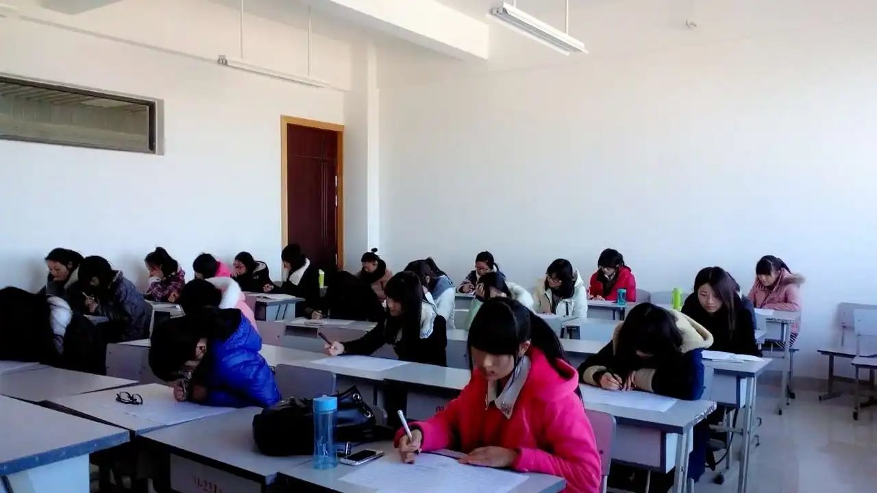 教师编制小三门指的是哪几门?