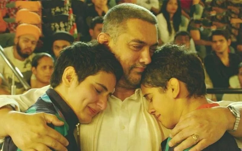 电影《摔跤吧！爸爸》，为何争议这么大？