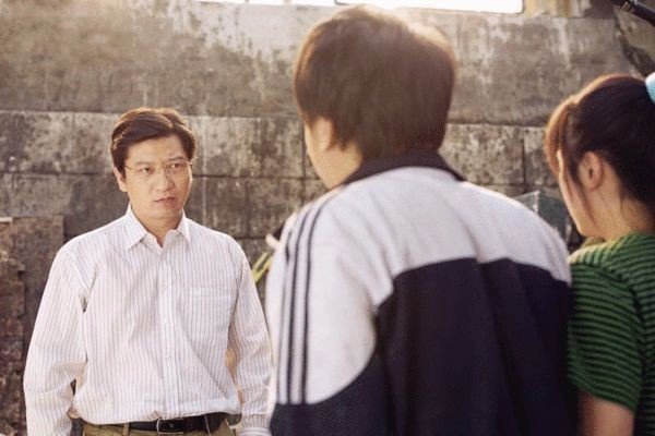 《夏洛特烦恼》讲了一个什么故事?