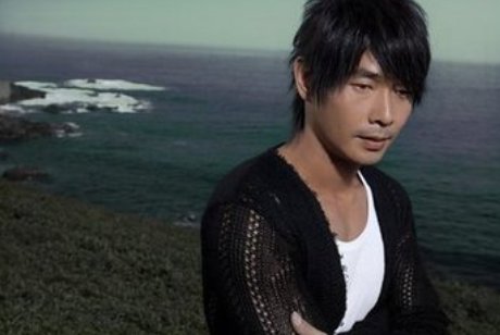 黄品源的《海浪》 歌词