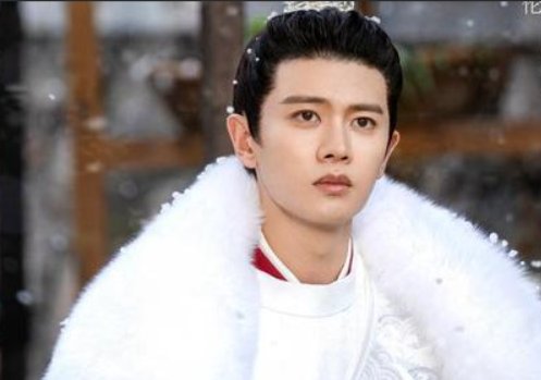 《周生如故》中谢辰一共算了几卦?分别是什么?