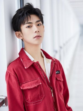 海清发微博说妈妈想想都开心,发生了什么事?