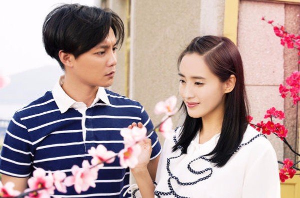 《夏洛特烦恼》讲了一个什么故事?