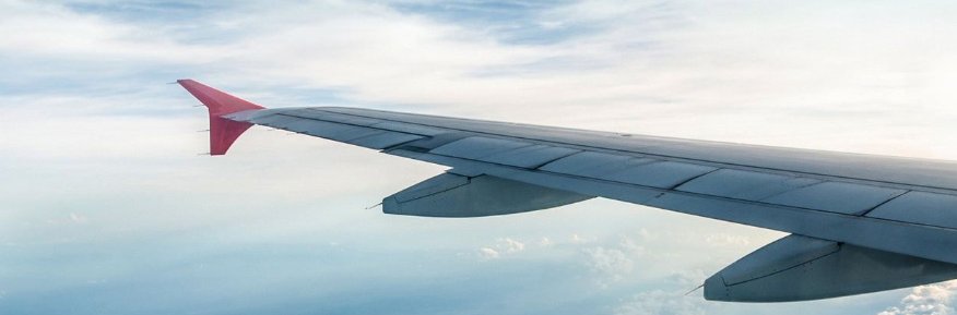 飞机尾翼有什么作用？