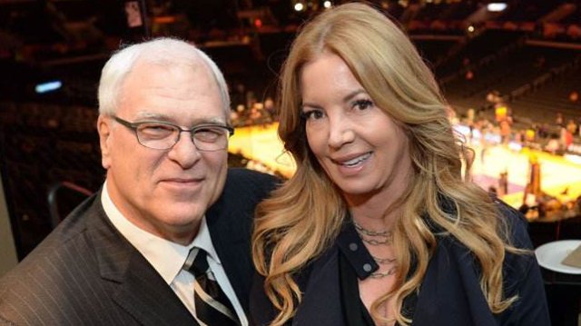 NBA湖人队老板是谁?