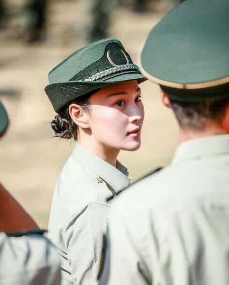 何捷微博只关注娱乐圈谁？