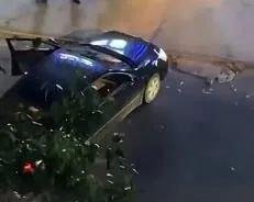 广东廉江多人因车辆刮蹭引发打斗,面对车祸如何冷静处理?