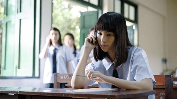 《禁忌女孩》第二季上线,为何此剧一经播出就会爆火?