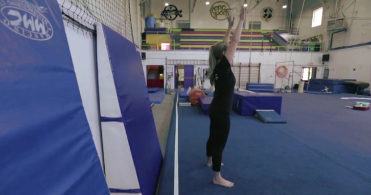 如何练习下腰？