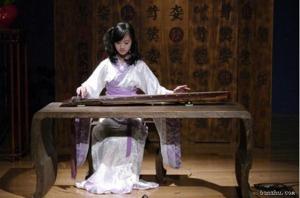 武小琛的人物简介