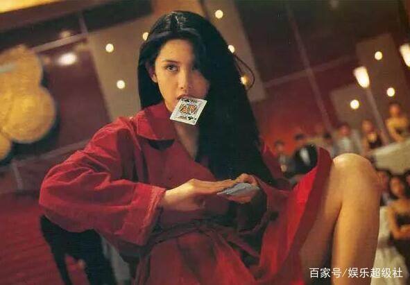 香港女星邱淑贞近况如何?