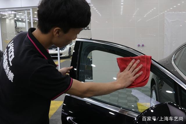 贴膜都有那些工具?