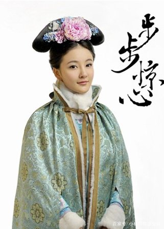 刘雨欣晒与女儿合照，力破整容传闻。你怎么看？