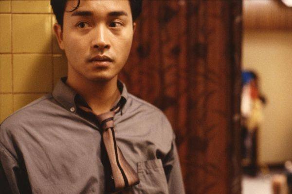 电影《阿飞正传》为什么最后会出现梁朝伟？