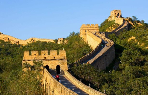 关于长城的诗有哪些？