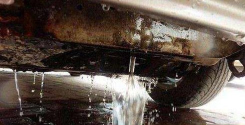 水箱漏水怎么修