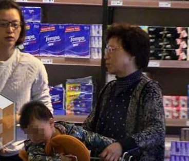 董卿老公前妻是谁？