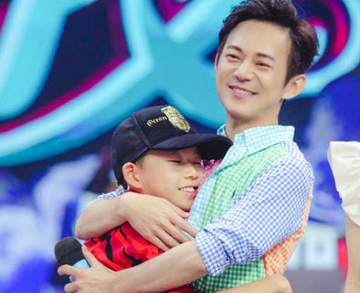 何炅侄子是谁？