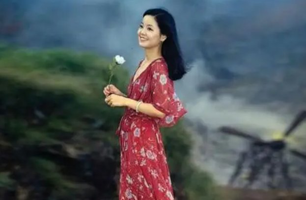 我等着你回来 等着你回来 是什么歌？