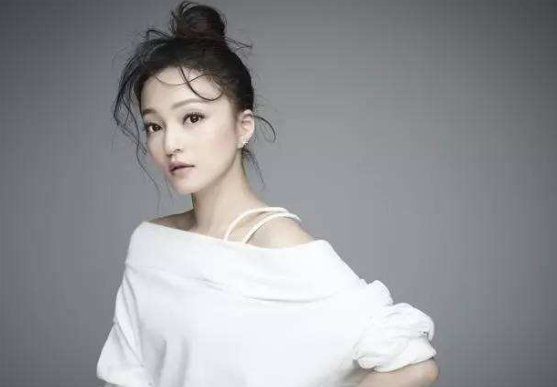 纯白唱的歌，《白家军》 里面的伴奏是什么歌？