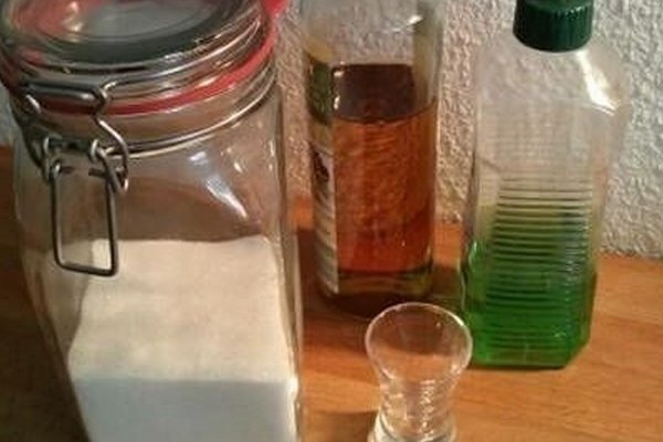 房子里有很多果蝇怎么办？