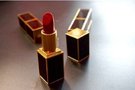 情人节送女生什么礼物比较合适？你有什么推荐？