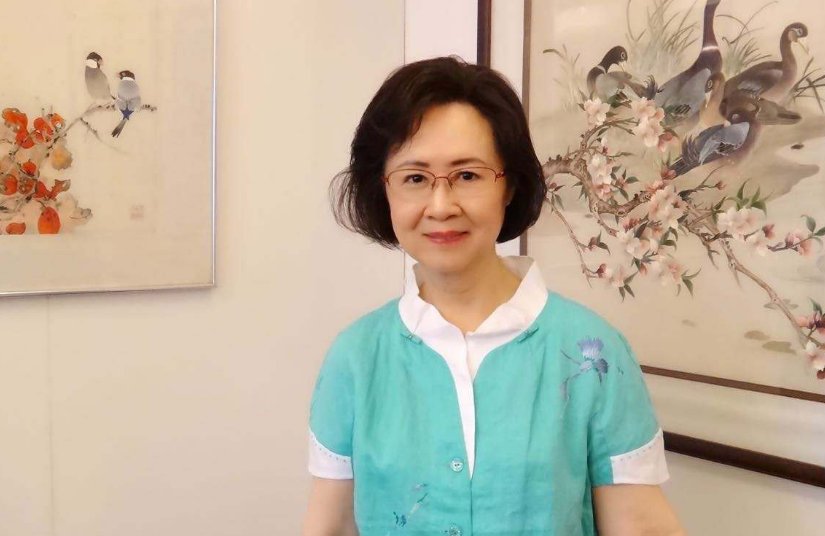 为什么琼瑶“花葬”丈夫被群嘲？