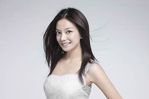 赵薇删除有关黄有龙的所有照片，两人是否已经出现婚变？