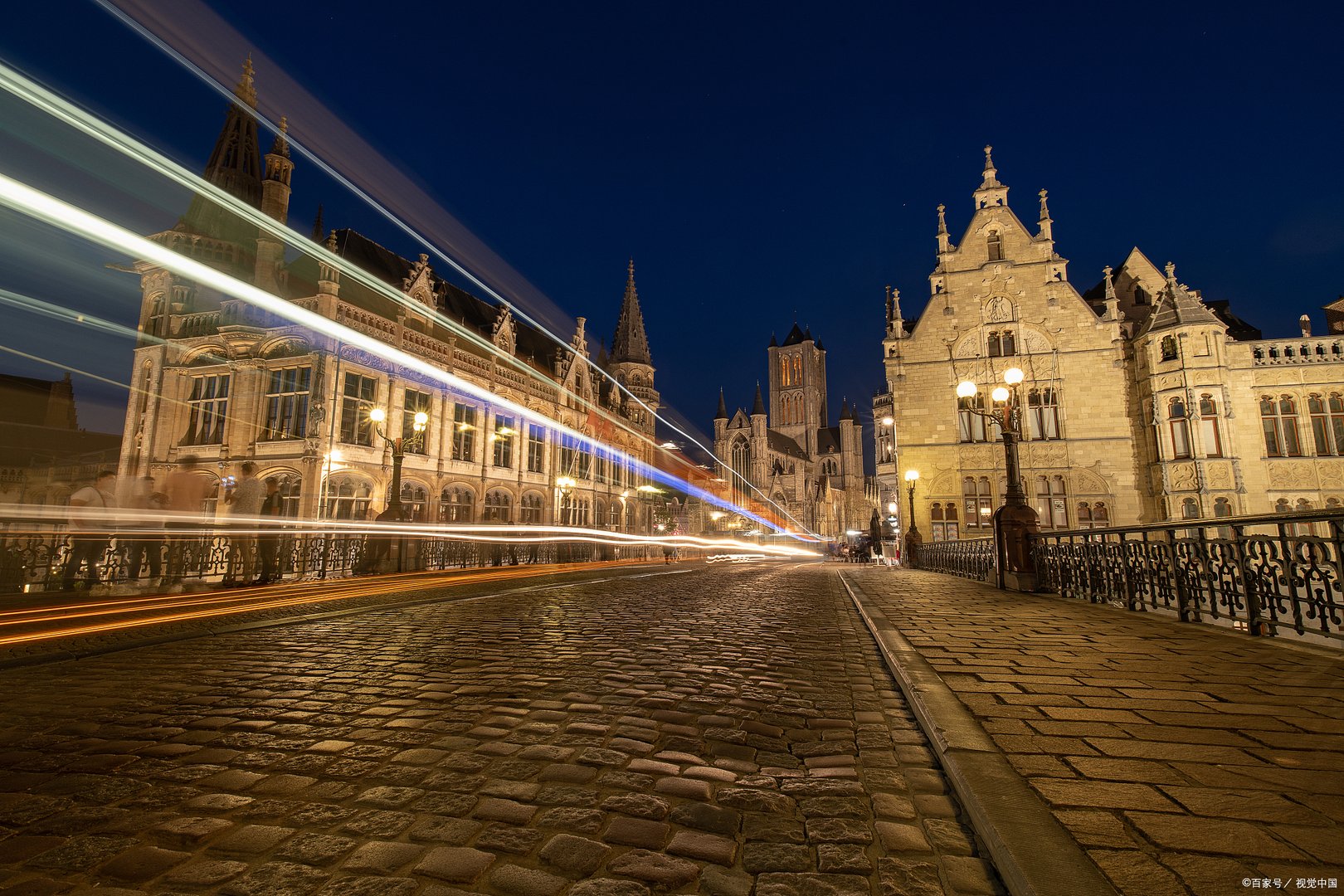 比利时位于欧洲西部，是世界上最棒的巧克力生产国之一吗?