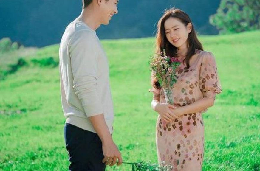 玄彬发表获奖感言公开告白孙艺珍，对此你怎么看？