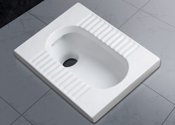 蹲式马桶堵了怎么办