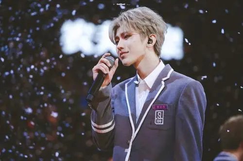 演员姜晓祁宣布退出娱乐圈，退出的原因是什么？