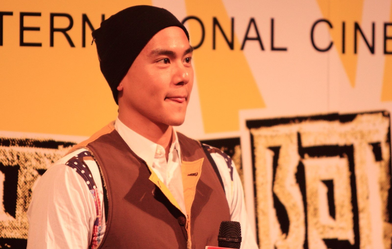 信的女儿首谈被母亲抛弃，言语略显成熟，单亲家庭的孩子都比较早熟吗？