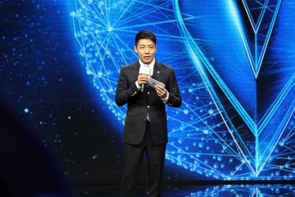 主持人们一般的工资都是多少？